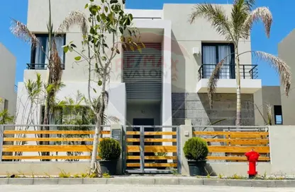 Villa - 7 Bedrooms - 7+ Bathrooms for sale in Palm Hills - Alexandria Compounds - Alexandria