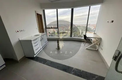 عيادة - غرفة نوم - 1 حمام للايجار في ثري سيكستي - كمبوندات التجمع الخامس - التجمع الخامس - مدينة القاهرة الجديدة - القاهرة