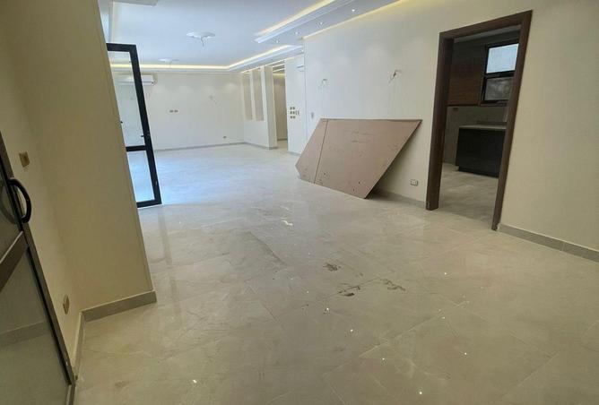 58005865 - Property Image 3