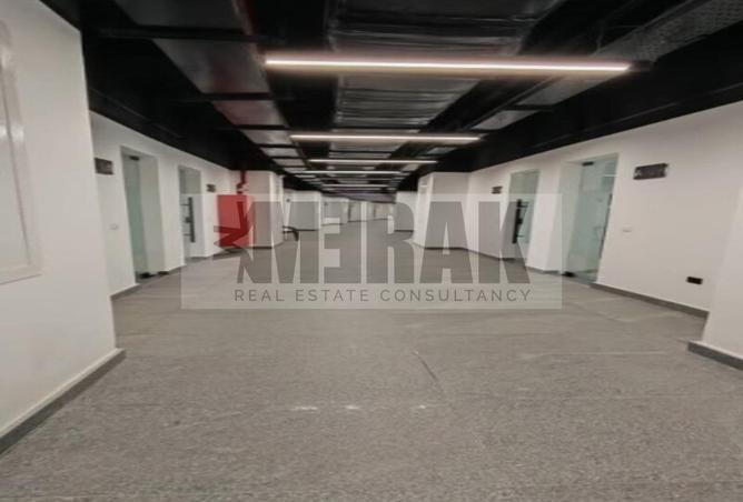 57243157 - صورة العقار 3