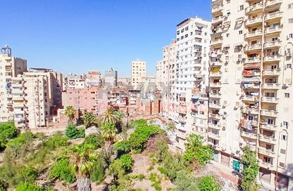 Apartment - 3 Bedrooms - 2 Bathrooms for sale in Sebaweh St. - Victoria - Hay Awal El Montazah - Alexandria