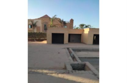 Villa - 4 Bedrooms - 5 Bathrooms for sale in Wadi Al Nakhil - Cairo Alexandria Desert Road - 6 October City - Giza