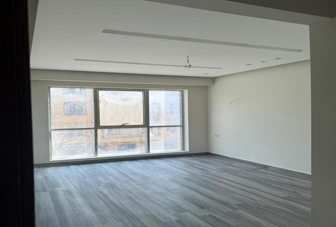 83135155 - Property Image 3