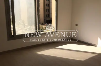 Apartment - 1 Bedroom - 1 Bathroom for sale in Palm Hills Village Gate - South Investors Area - New Cairo City - Cairo