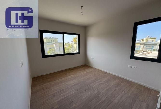 97434861 - Property Image 3