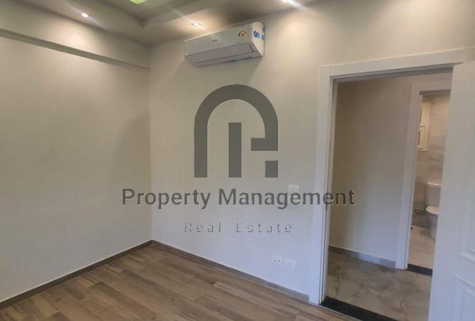 8652730 - Property Image 3