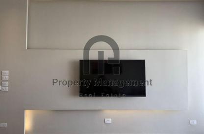 Apartment - 2 Bedrooms - 2 Bathrooms for rent in Lake View Residence - 5th Settlement Compounds - The 5th Settlement - New Cairo City - Cairo