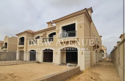 فيلا - 4 غرف نوم - 3 حمامات للبيع في الباتيو برايم - الباتيو - كمبوندات الشروق - مدينة الشروق - القاهرة