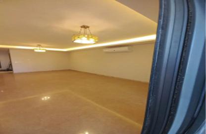 Apartment - 3 Bedrooms - 3 Bathrooms for sale in Park Side Residence - Zed Towers - Sheikh Zayed Compounds - Sheikh Zayed City - Giza