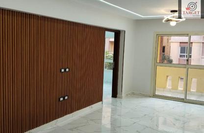 Apartment - 2 Bedrooms - 1 Bathroom for sale in Palms - Al Wahat Road - 6 October City - Giza