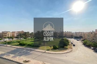 شقة - 4 غرف نوم - 3 حمامات للبيع في البنفسج 10 - البنفسج - مدينة القاهرة الجديدة - القاهرة