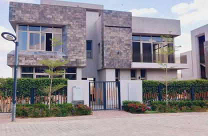 Villa - 3 Bedrooms - 3 Bathrooms for sale in Sun Capital - Fayoum Desert road - 6 October City - Giza