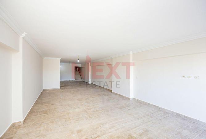 87209813 - Property Image 3