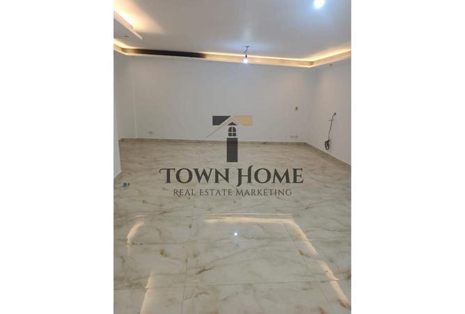 8627941 - Property Image 2