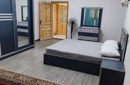 Apartment - 3 Bedrooms - 2 Bathrooms for rent in Doctor Yassin Abdel Ghaffar St. - Area C - Ganoob El Acadimia - New Cairo City - Cairo Apartment - 3 Bedrooms - 2 Bathrooms for rent in Doctor Yassin Abdel Ghaffar St. - Area C - Ganoob El Acadimia - New Cairo City - Cairo