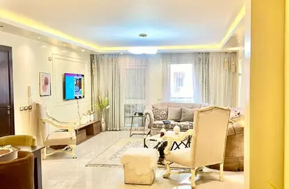 Apartment - 3 Bedrooms - 3 Bathrooms for sale in Taj City - 5th Settlement Compounds - The 5th Settlement - New Cairo City - Cairo