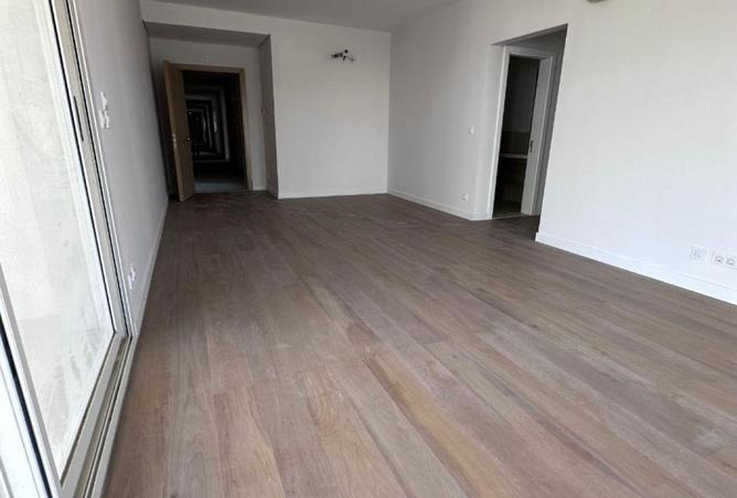 2OdeJRPdhJ2 - Property Image 2