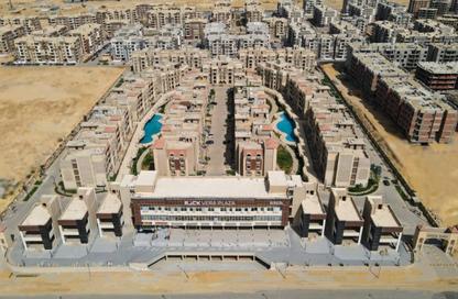 Apartment - 3 Bedrooms - 3 Bathrooms for sale in Rock Vera - 5th Settlement Compounds - The 5th Settlement - New Cairo City - Cairo