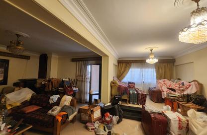 Apartment - 3 - 2 for sale in Hesham Labib St. - 8th Zone - Nasr City - Cairo