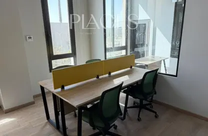 مساحات مكتبية - 2 غرف نوم - 2 حمامات للايجار في ديستريكت 5 - كمبوندات التجمع الخامس - التجمع الخامس - مدينة القاهرة الجديدة - القاهرة