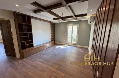 iVilla - 3 Bedrooms - 3 Bathrooms for rent in Mountain View Hyde Park - 5th Settlement Compounds - The 5th Settlement - New Cairo City - Cairo