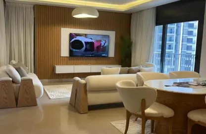 Apartment - 3 Bedrooms - 3 Bathrooms for sale in Park Side Residence - Zed Towers - Sheikh Zayed Compounds - Sheikh Zayed City - Giza