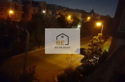 شقة - 3 غرف نوم - 2 حمامات للبيع في المنطقة ه - حى جنوب الاكايمية - مدينة القاهرة الجديدة - القاهرة