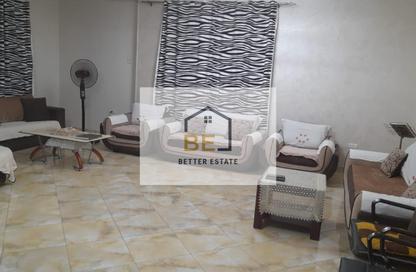 Apartment - 3 Bedrooms - 2 Bathrooms for sale in Area E - Ganoob El Acadimia - New Cairo City - Cairo