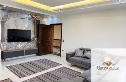 Apartment - 2 Bedrooms - 2 Bathrooms for rent in Hyde Park - New Cairo City - Cairo