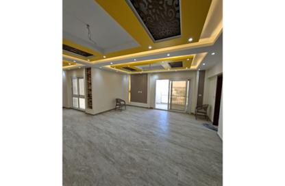Apartment - 3 Bedrooms - 2 Bathrooms for rent in Garden Residence - Hyde Park - New Cairo City - Cairo