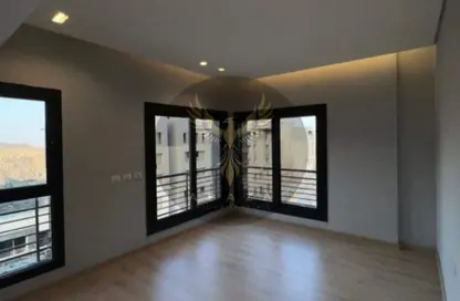 دوبلكس - 2 غرف نوم - 3 حمامات للايجار في تريو - كمبوندات التجمع الخامس - التجمع الخامس - مدينة القاهرة الجديدة - القاهرة