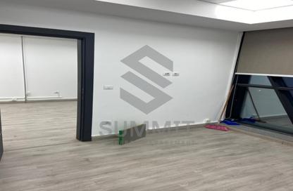 Office Space - Studio - 1 Bathroom for sale in Cairo Business Plaza - North Teseen St. - The 5th Settlement - New Cairo City - Cairo