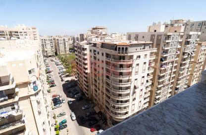 شقة - 3 غرف نوم - 2 حمامات للبيع في سموحة - حي شرق - الاسكندرية