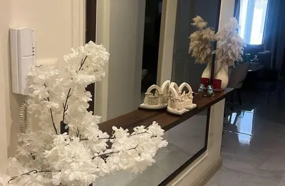 Apartment - 3 Bedrooms - 2 Bathrooms for sale in Galleria Moon Valley - South Investors Area - New Cairo City - Cairo