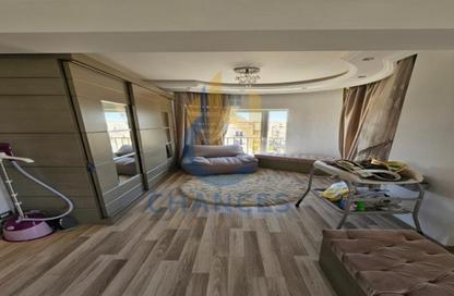 Apartment - 2 - 2 for sale in Hyde Park Central - The 6th Settlement - New Cairo City - Cairo
