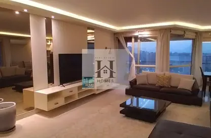 Apartment - 2 Bedrooms - 2 Bathrooms for rent in El Gezirah St. - Zamalek - Cairo