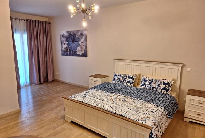 97996055 - Property Image 2