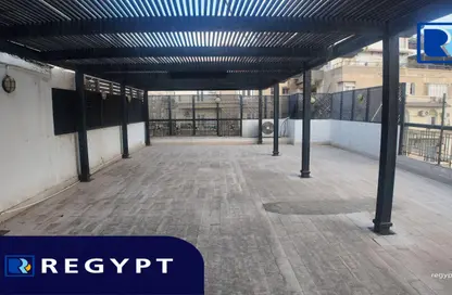 (بنتهاوس  (روف - 4 غرف نوم - 4 حمامات للايجار في شارع اسماعيل محمد - الزمالك - القاهرة