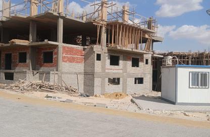 Apartment - 4 Bedrooms - 3 Bathrooms for sale in Dream Land St. - Dream Land - Al Wahat Road - 6 October City - Giza