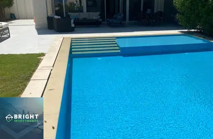 منزل مزدوج - 5 غرف نوم - 5 حمامات للبيع في هاسييندا وايت - سيدي عبد الرحمن - الساحل الشمالي