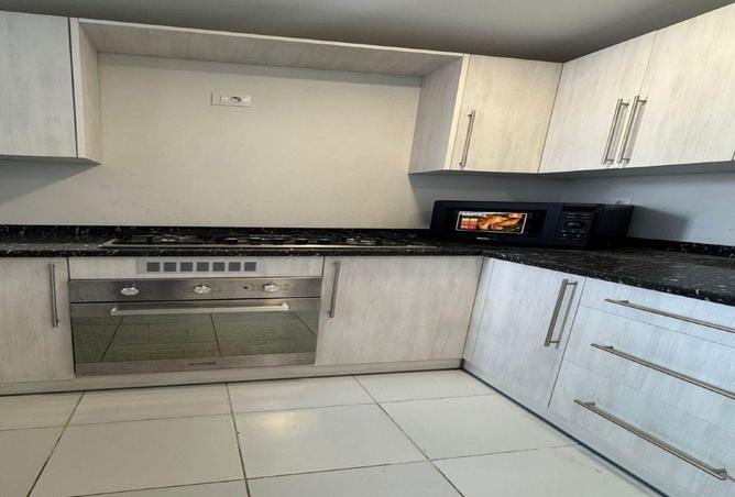 83135742 - Property Image 3