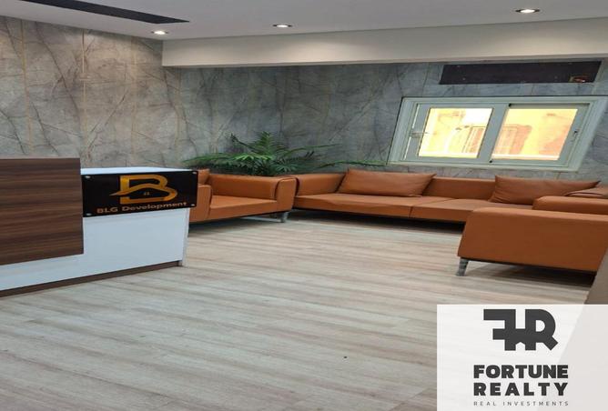 102061378 - Property Image 2