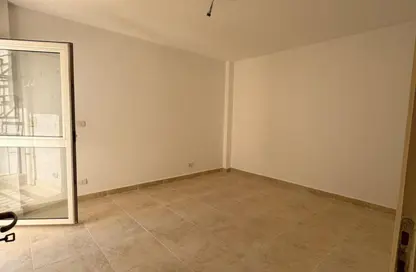 شقة - 3 غرف نوم - 2 حمامات للايجار في مدينتي - القاهرة