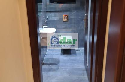 Apartment - 3 Bedrooms - 3 Bathrooms for rent in The Water Way - North Investors Area - New Cairo City - Cairo