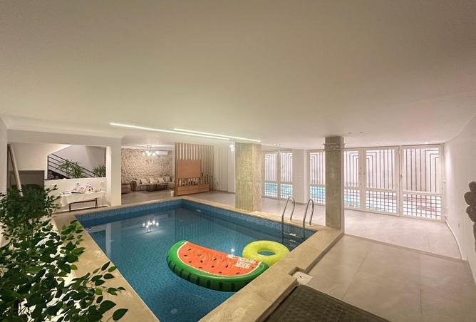 100648635 - Property Image 2