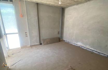 Apartment - 3 - 2 for sale in Galleria Moon Valley - South Investors Area - New Cairo City - Cairo