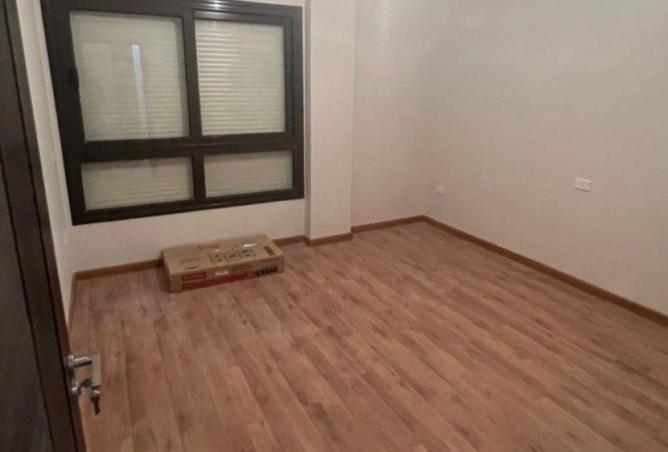 72441424 - Property Image 3