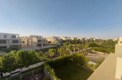 فيلا - 4 - 4 للبيع في ذا كراون - طريق مصر اسكندرية الصحراوي - مدينة 6 أكتوبر - الجيزة