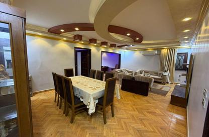 شقة - 3 - 3 للبيع في شارع شهاب - المهندسين - الجيزة شقة - 3 - 3 للبيع في شارع شهاب - المهندسين - الجيزة