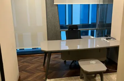 مساحات مكتبية - 3 غرف نوم - 2 حمامات للايجار في بارك ستريت - محور 26 يوليو - الشيخ زايد - الجيزة